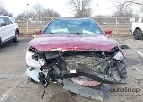 2013 Chrysler 200 Touring z USA, uszkodzony, nr VIN 1C3BCBEG3DN706782